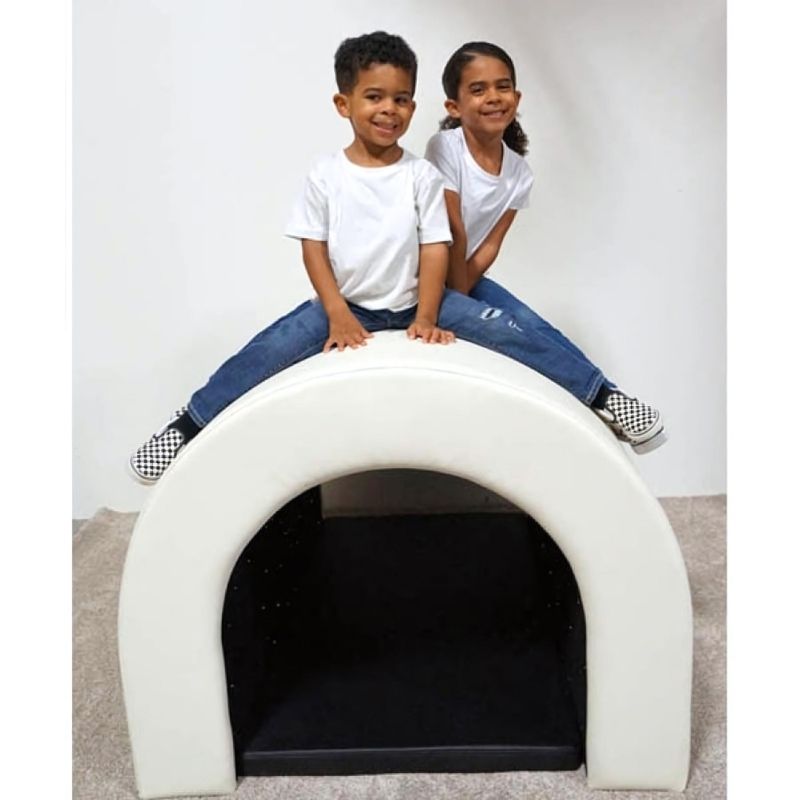 Experia Fiber Optic Tranquility Tunnel - Front View Two Kids On Top Of The Tunnel