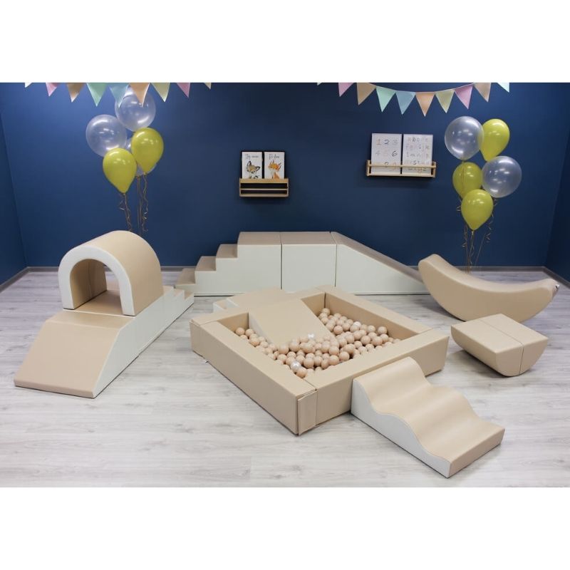 IGLU Soft Play Party Set Beige/White Landscape View
