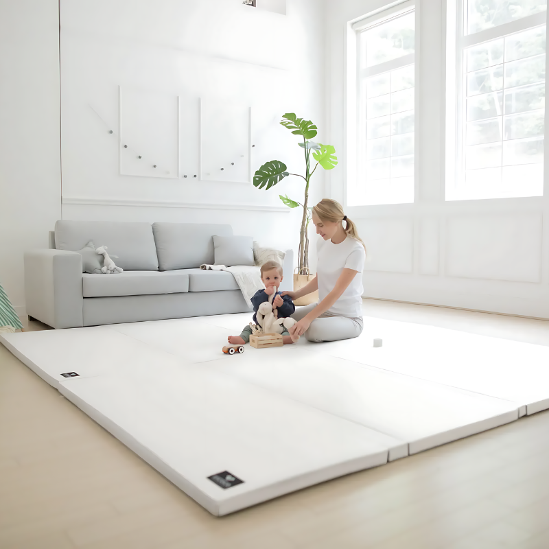 Licoco Clean Roll Playmat Plus (Single Coating) - Gray 200x140 Mom and Child Landscape