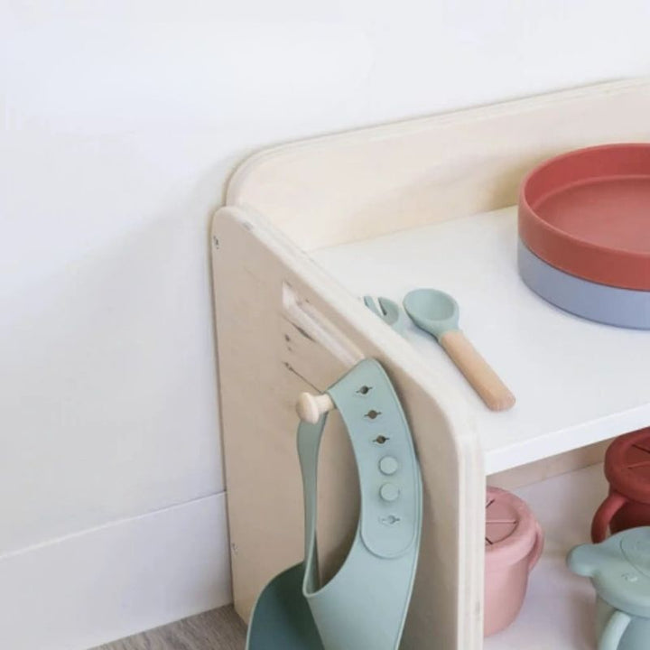 PAPAYA Shelf - Montessori Organization Mini Shelf - Clean  Corner View 