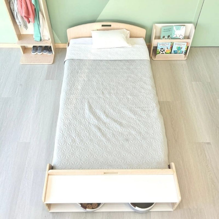 Sapiens Child - CHERRY TWIN - Montessori Floor Bed - Top View