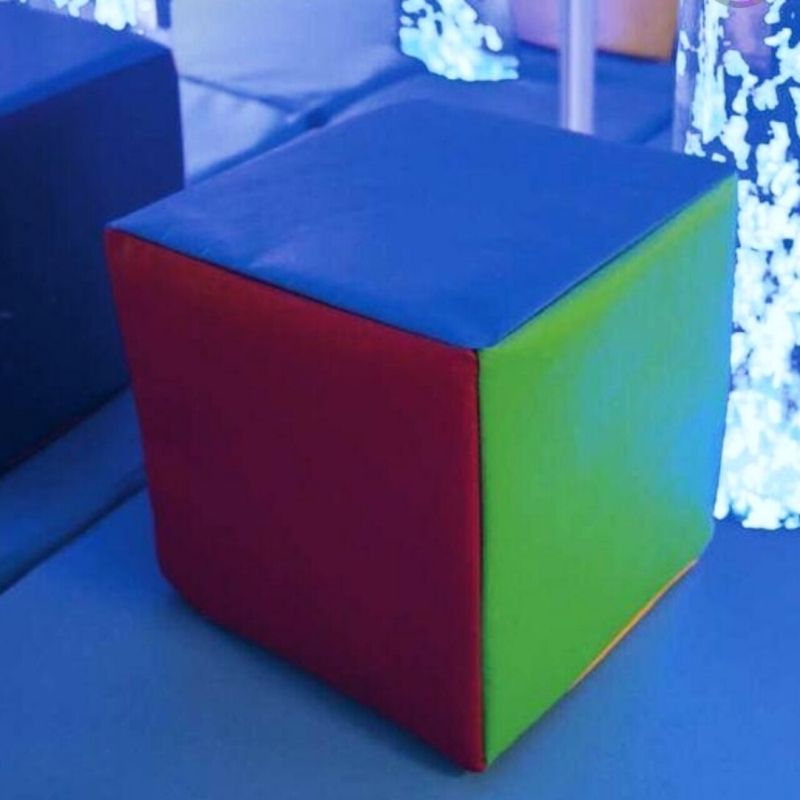 TFH Giant Bubble Tube and Colour Cube Bundle - Landscape view indoor