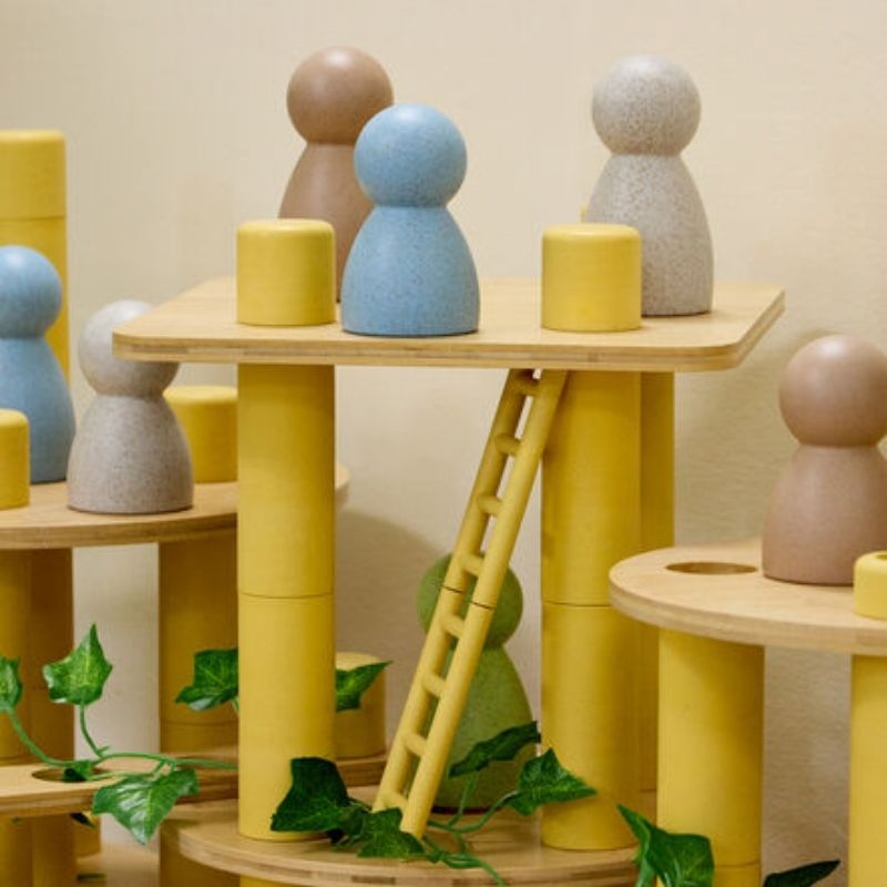 TTS Alice Sharp's Eco Build a World 86pcs - Close Up View Ladder Showcase