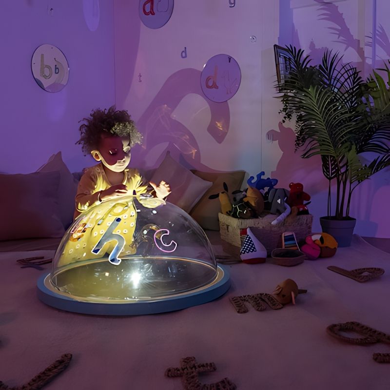 TTS Immersive Projector - Front View Child Active Play Indoor 
