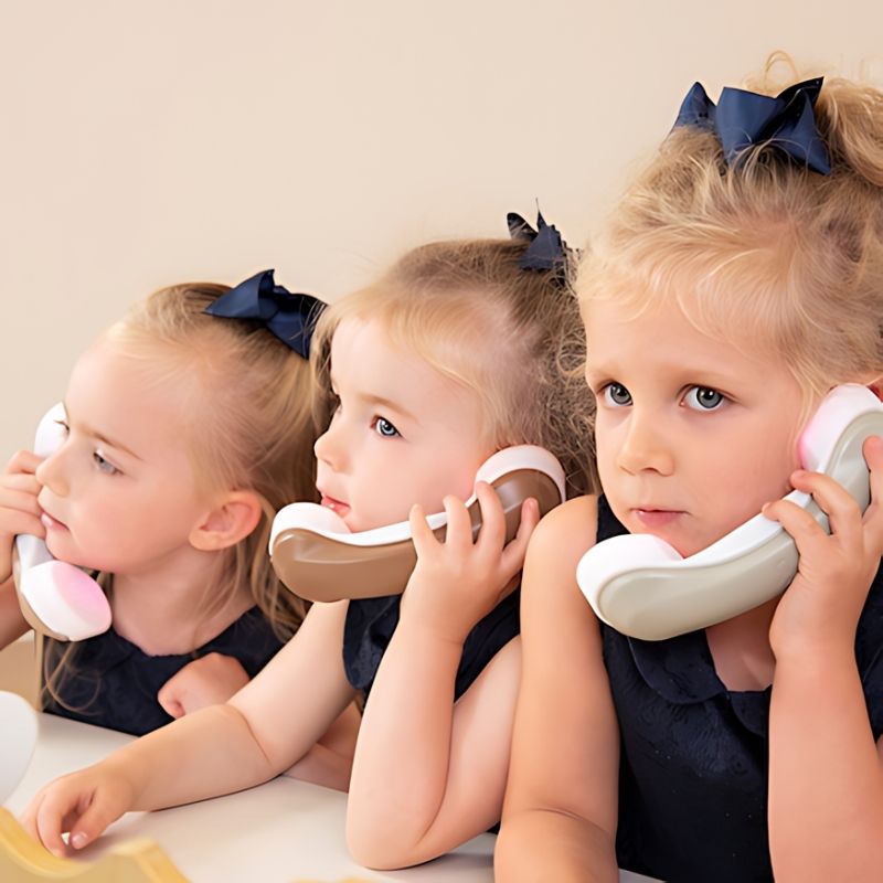 TTS Light Up Phones - Three Active Girls Play
