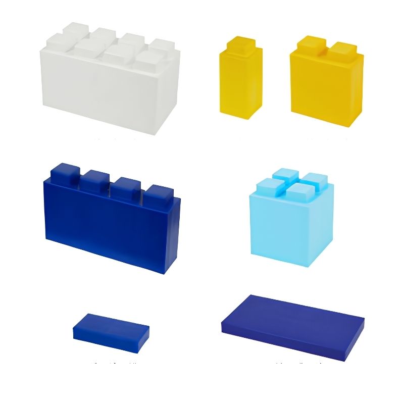 The different EverBlock building block shapes and sizes included in the Medium Starter Kit, including full blocks, quarter blocks and caps