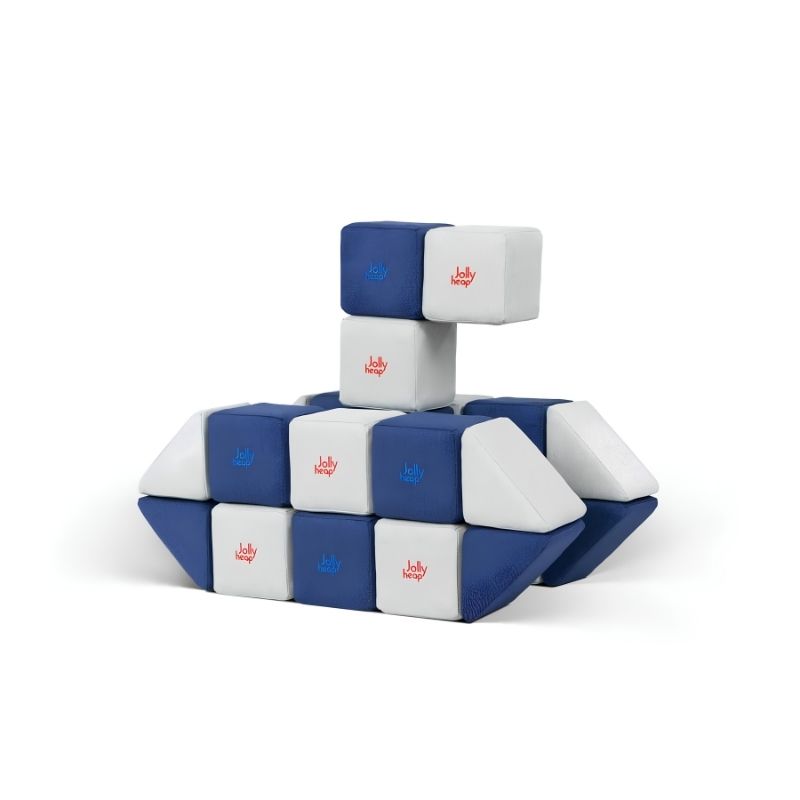 JollyHeap Mini magnetic block set built into a tank shape, demonstrating toddler creative construction play