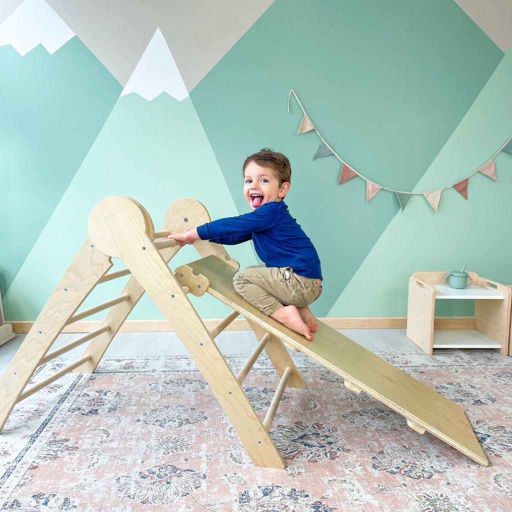 Sapiens Child - CRANBERRY CLIMBER - Montessori Wooden Triangle