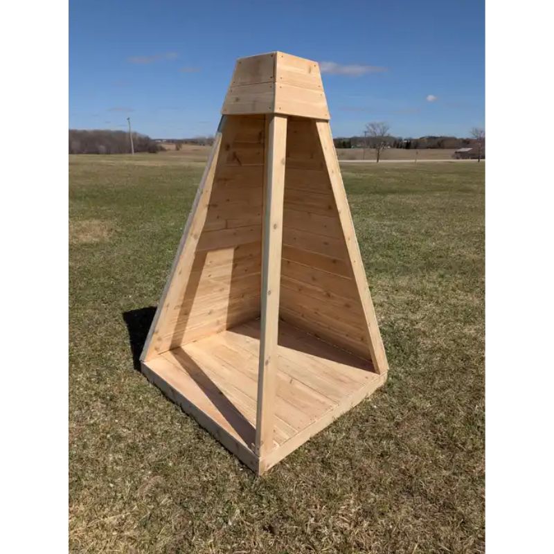 ONP Outdoor Reading Nook front view showing the partially enclosed Western Red Cedar outdoor literacy structure at 76-inch height, a cedar outdoor reading and quiet play space for infants and toddlers in early years settings across Canada and the US