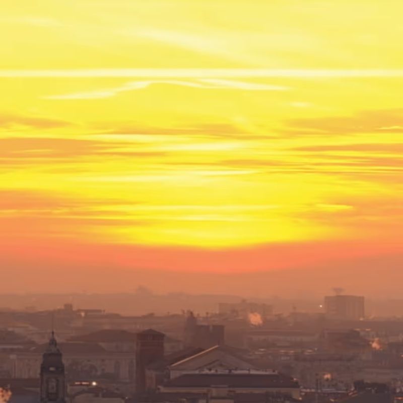 City sunset video still from the landmarks and culture theme in the TFH ChromaTheme sensory video library